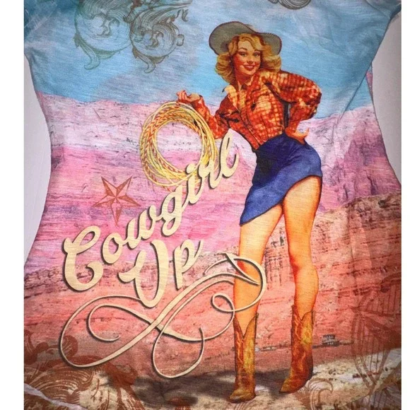 Sweet Gisele Cowgirl Up Pin Up Graphic T Shirt Women's Large - Picture 4 of 6